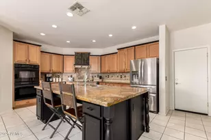 18402 E Oak Hill Ln, Queen Creek, AZ 85142 - Photo 10