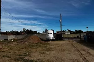 16240 North 21st St, Phoenix, AZ 85022 - Photo 4