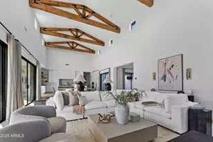 2753 E Hummingbird Way, Gilbert, AZ 85297 - Photo 10