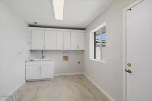 8250 E Lomita Ave, Mesa, AZ 85209 - Photo 18