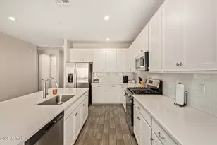 18572 W Cottontail Ln, Wittmann, AZ 85361 - Photo 10