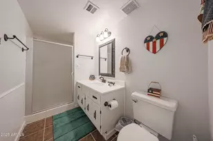 601 E Forest Hills Dr, Phoenix, AZ 85022 - Photo 34