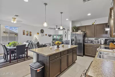 8906 N 102nd Lane, Peoria, AZ 85345 - Photo 14