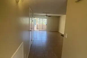 1601 W Sunnyside Dr, Phoenix, AZ 85029 - Photo 2