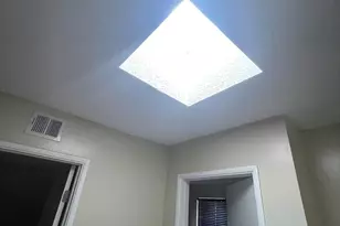 1601 W Sunnyside Dr, Phoenix, AZ 85029 - Photo 10