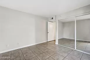 3329 W Danbury Dr, Phoenix, AZ 85053 - Photo 16