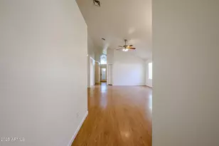 214 S Rush Cir E, Chandler, AZ 85226 - Photo 8