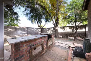 214 S Rush Cir E, Chandler, AZ 85226 - Photo 36