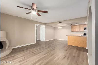 10410 N Cave Creek Road #1011, Phoenix, AZ 85020 - Photo 8