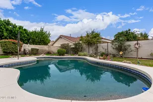 955 W Cooley Dr, Gilbert, AZ 85233 - Photo 38