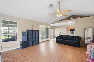 7052 W Turquoise Ave, Peoria, AZ 85345 - Photo 4