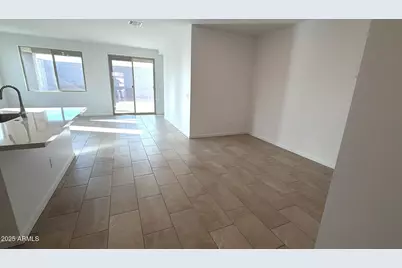 20680 N 224th Avenue, Surprise, AZ 85387 - Photo 8