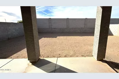 20680 N 224th Avenue, Surprise, AZ 85387 - Photo 18