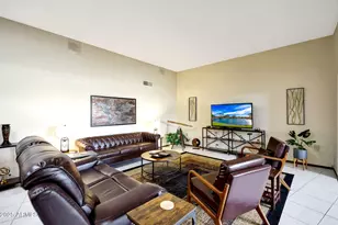 13642 N 109th Ave, Sun City, AZ 85351 - Photo 6