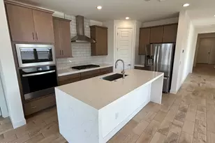 11806 N Loma Linda St, Surprise, AZ 85388 - Photo 2