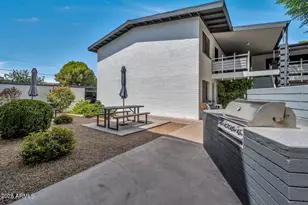 721 E Montebello Ave, Phoenix, AZ 85014 - Photo 14