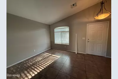 15956 W Watkins Street, Goodyear, AZ 85338 - Photo 4