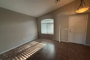 15956 W Watkins St, Goodyear, AZ 85338 - Photo 4