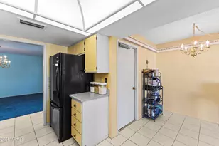 12910 W Maplewood Dr, Sun City West, AZ 85375 - Photo 20