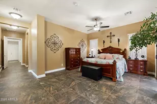 2323 W Villa Cassandra Dr, Phoenix, AZ 85086 - Photo 32