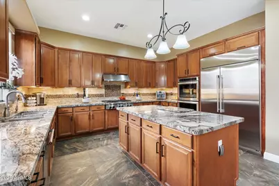 2323 W Villa Cassandra Drive, Phoenix, AZ 85086 - Photo 22