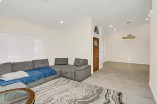 14841 North 42nd Pl, Phoenix, AZ 85032 - Photo 6