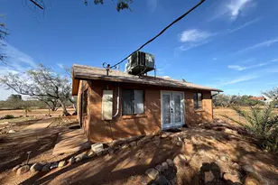 8264 E Dakota Rd, Hereford, AZ 85615 - Photo 10