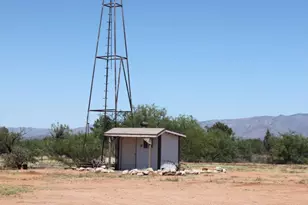 6229 S Natoma Trail, Hereford, AZ 85615 - Photo 40