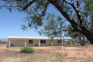 6229 S Natoma Trail, Hereford, AZ 85615 - Photo 1