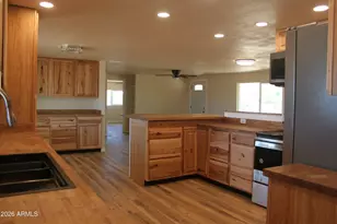 6229 S Natoma Trail, Hereford, AZ 85615 - Photo 8