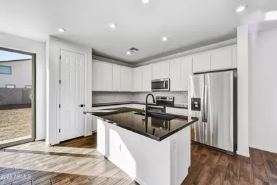 7423 W Cavalier Drive, Glendale, AZ 85303 - Photo 6