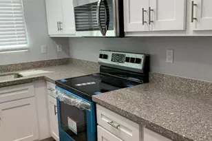 7156 N 66th Dr, Glendale, AZ 85301 - Photo 4