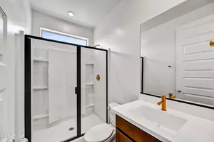 7409 W Peck Dr, Glendale, AZ 85303 - Photo 10