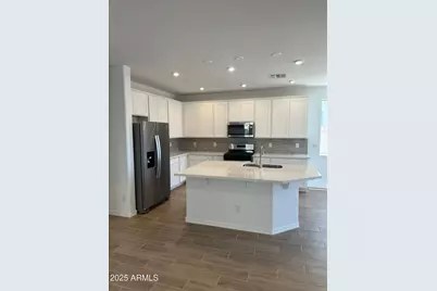 7445 W Peck Drive, Glendale, AZ 85303 - Photo 6