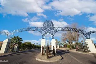 7438 W Rose Ln, Glendale, AZ 85303 - Photo 32