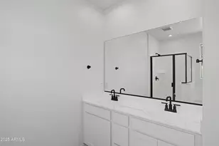 7438 W Rose Ln, Glendale, AZ 85303 - Photo 14