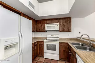 14002 N 49th Ave, Glendale, AZ 85306 - Photo 10