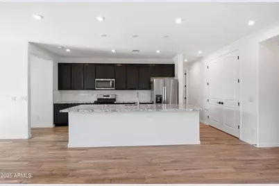 19021 W Maryland Avenue, Waddell, AZ 85355 - Photo 6