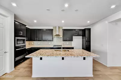 18950 W Stella Avenue, Waddell, AZ 85355 - Photo 4