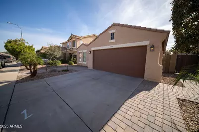11725 W Flanagan Street, Avondale, AZ 85323 - Photo 2