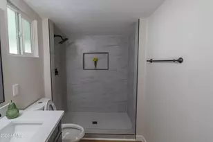 8539 N 30th Dr, Phoenix, AZ 85051 - Photo 22