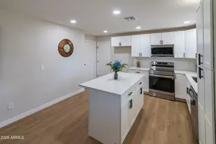 8539 N 30th Dr, Phoenix, AZ 85051 - Photo 6