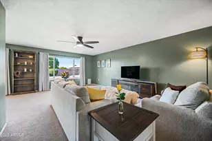 16869 N Meadow Park Dr, Sun City, AZ 85351 - Photo 2