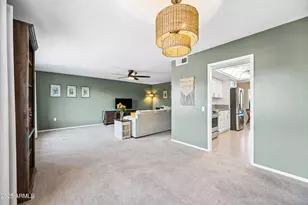 16869 N Meadow Park Dr, Sun City, AZ 85351 - Photo 8