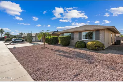 16869 N Meadow Park Drive, Sun City, AZ 85351 - Photo 38