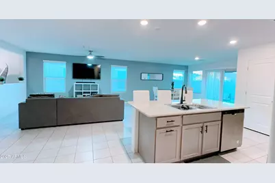 8416 W Agora Lane, Tolleson, AZ 85353 - Photo 4