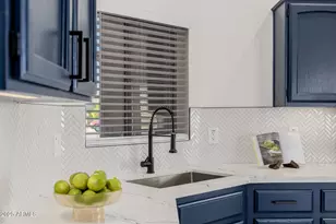 14814 W Piccadilly Rd, Goodyear, AZ 85395 - Photo 22