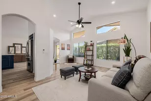 14814 W Piccadilly Rd, Goodyear, AZ 85395 - Photo 10