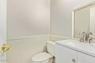 12531 E Poinsettia Dr, Scottsdale, AZ 85259 - Photo 24