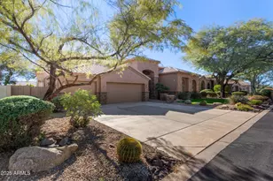 12531 E Poinsettia Dr, Scottsdale, AZ 85259 - Photo 2